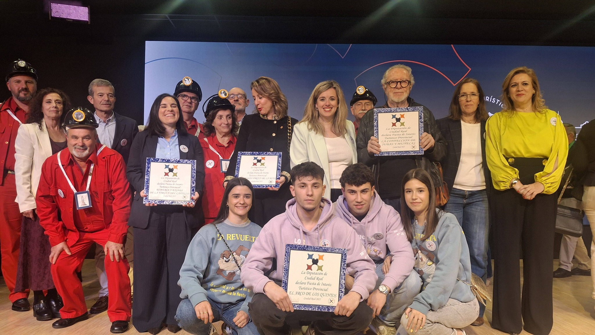 Entrega de la placa de la Pingándome del Arco de los Quintos como fiesta  de interés Turístico Provincial en IFEDI