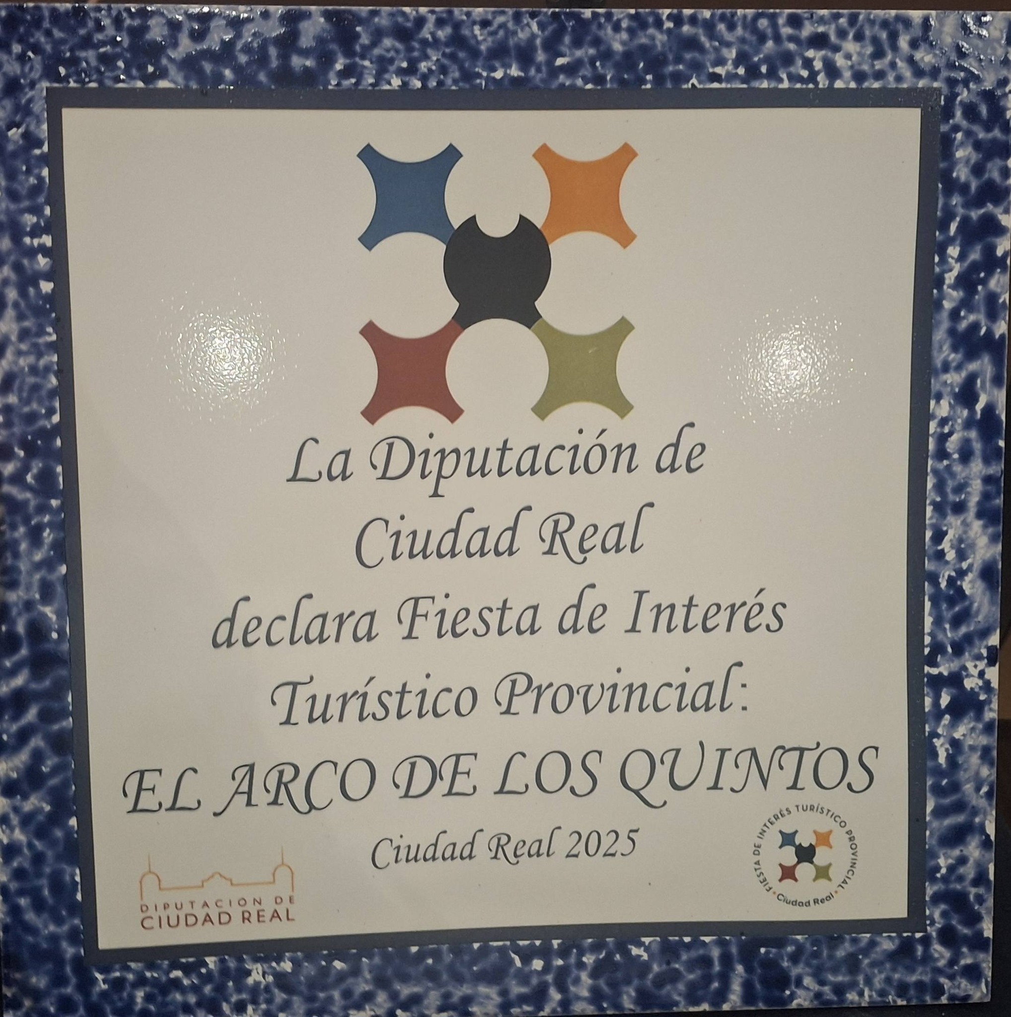 Entrega de la placa de la Pingándome del Arco de los Quintos como fiesta  de interés Turístico Provincial en IFEDI